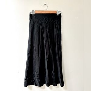 QUINCE 100% Silk Black Midi Skirt